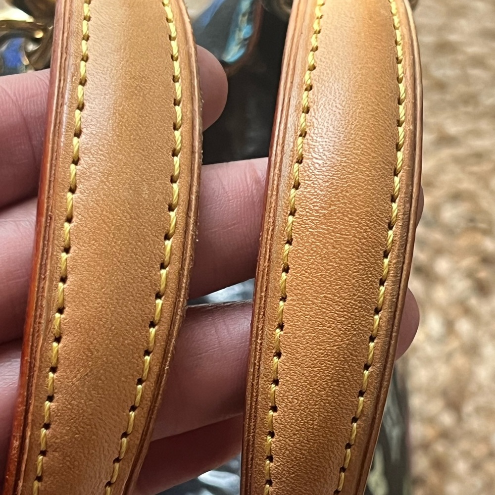 Louis Vuitton Black Murikami Monogram Satchel with Gold Hardware- Authenticated - Picture 8 of 16